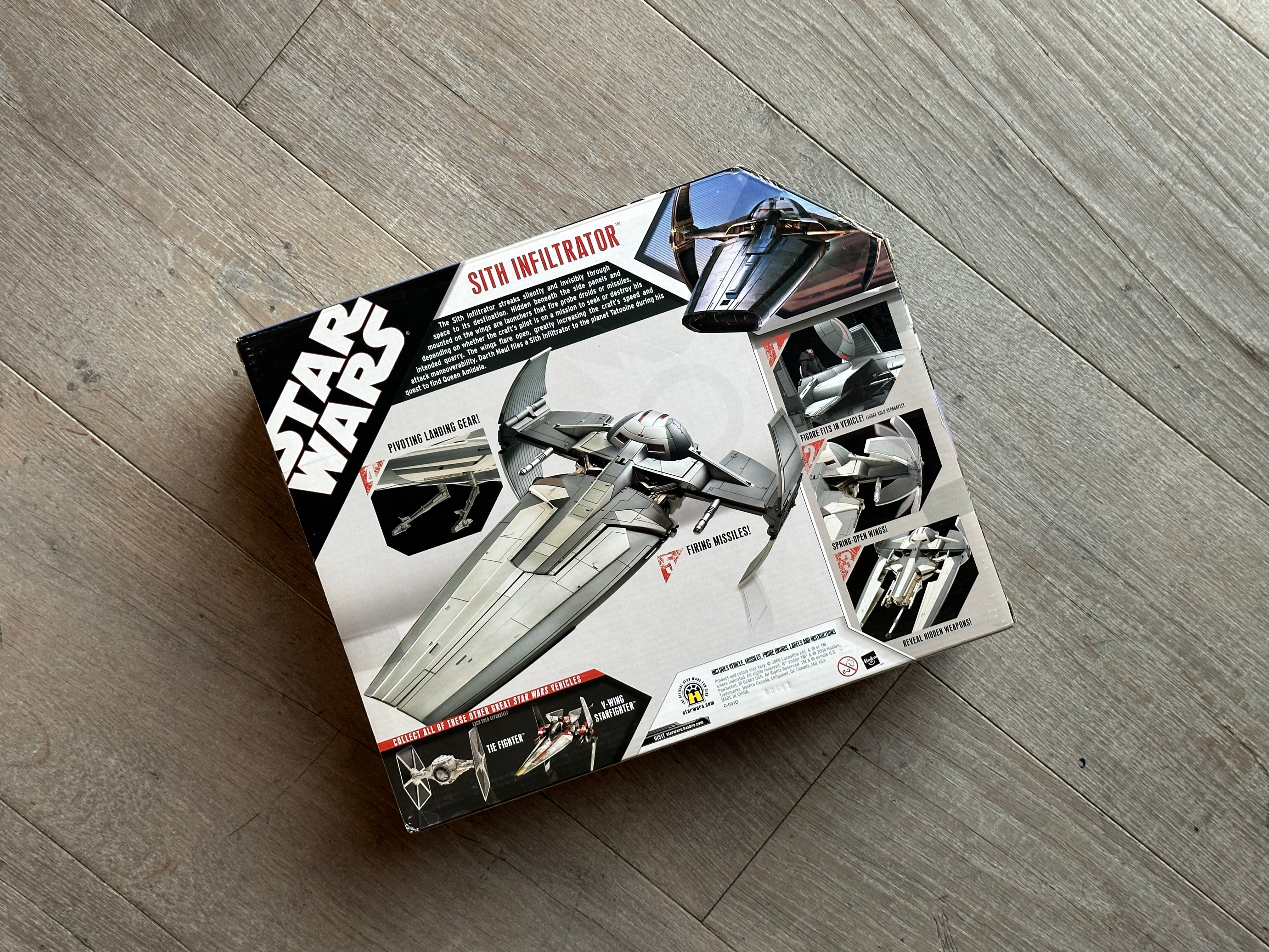 Sith Infiltrator - 30 Aniversario