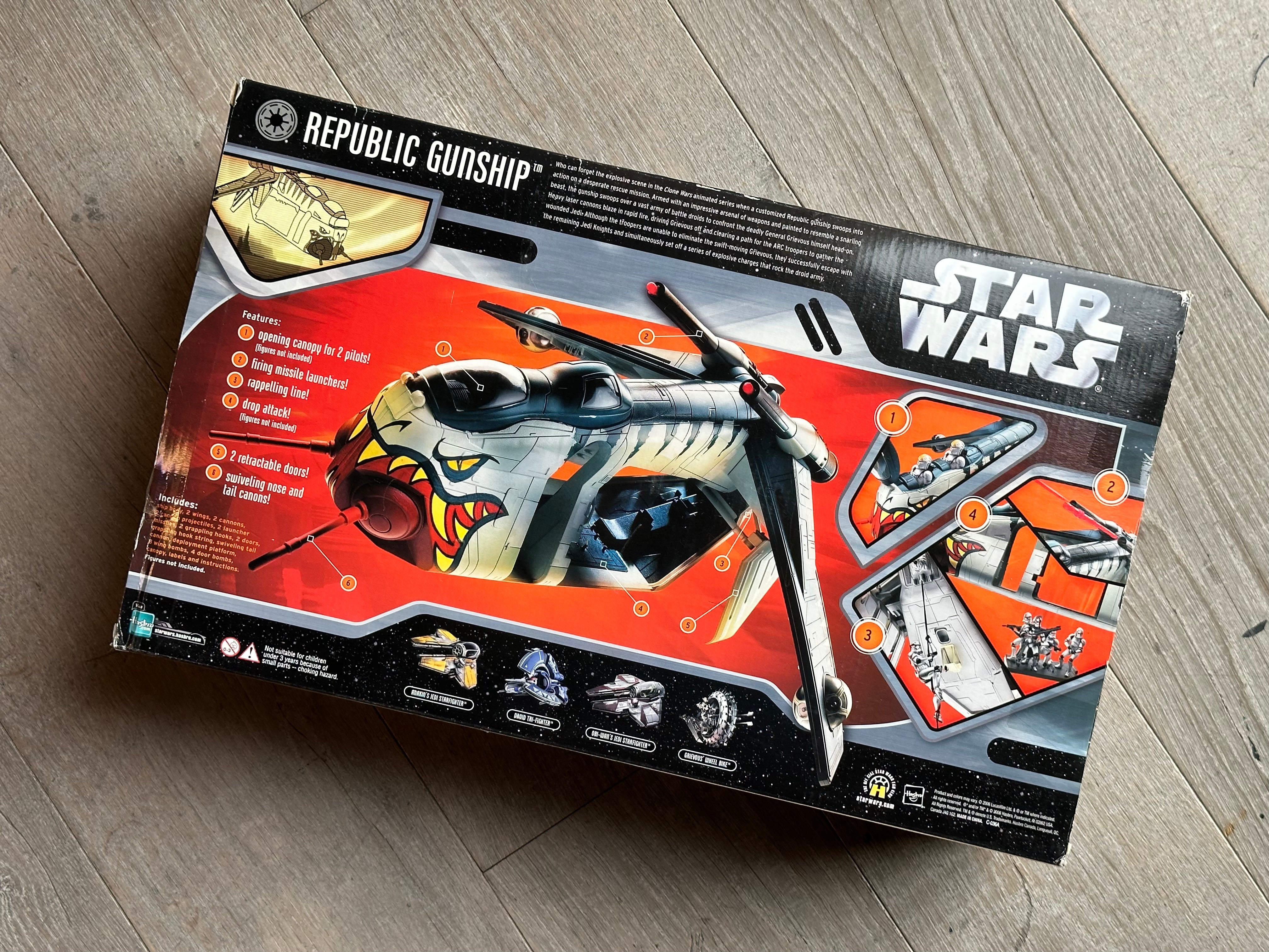 Republic Gunship - The Saga Collection